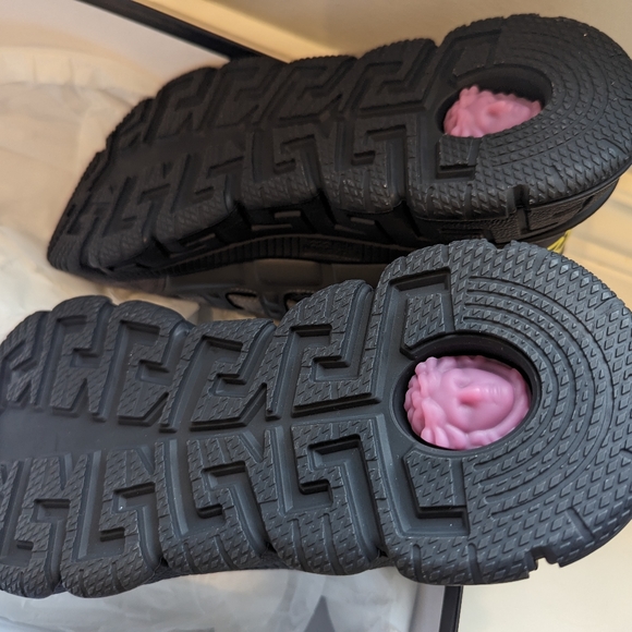 VERSACE TRIGRECA FOSSIL GREY PEWTER Size - Picture 5 of 10